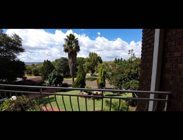 4 BEDROOM HOUSE FOR SALE IN GHOLFSIG